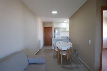 Sala de apartamento para alugar com 2 quartos, 61m² em Vila Guiomar, Ribeirão Preto