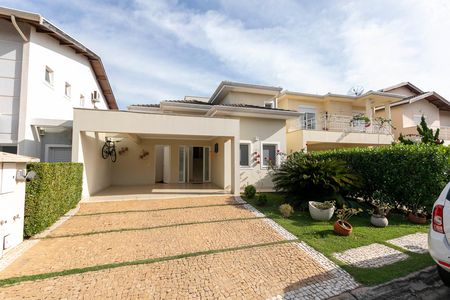 Casa de condomínio à venda com 200m², 4 quartos e 4 vagas Casa de condomínio à venda com 200m², 4 quartos e 4 vagasFRENTE DA CASA