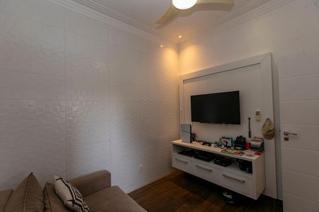 Casa de condomínio à venda com 200m², 4 quartos e 4 vagas Casa de condomínio à venda com 200m², 4 quartos e 4 vagasSALA DE GAME