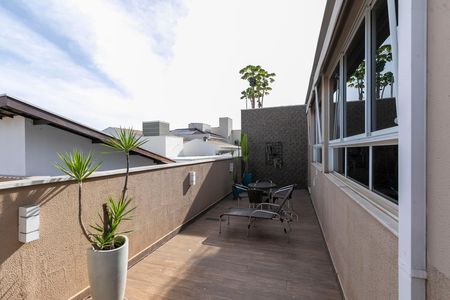 Casa de condomínio à venda com 200m², 4 quartos e 4 vagas Casa de condomínio à venda com 200m², 4 quartos e 4 vagasQUINTAL