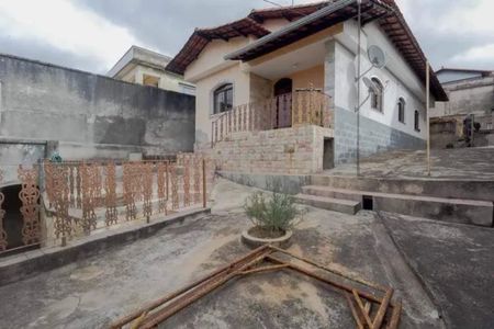 Casa à venda com 145m², 3 quartos e 1 vagaFoto 01