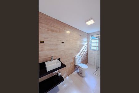 Casa de condomínio para alugar com 35m², 1 quarto e sem vaga Casa de condomínio para alugar com 35m², 1 quarto e sem vagaBanheiro