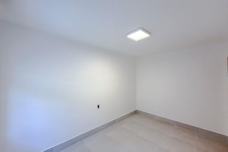 Casa de condomínio para alugar com 35m², 1 quarto e sem vaga Casa de condomínio para alugar com 35m², 1 quarto e sem vagaSala/Quarto