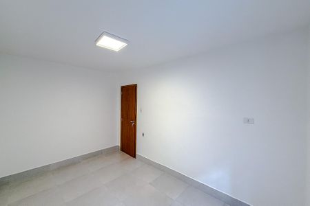 Casa de condomínio para alugar com 35m², 1 quarto e sem vaga Casa de condomínio para alugar com 35m², 1 quarto e sem vagaSala/Quarto