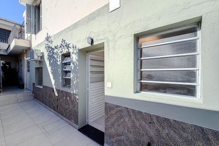 Casa de condomínio para alugar com 35m², 1 quarto e sem vaga Casa de condomínio para alugar com 35m², 1 quarto e sem vagaÁrea comum