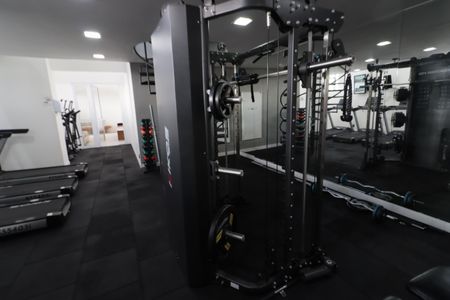 Apartamento para alugar com 72m², 2 quartos e 2 vagasÁrea comum - Academia