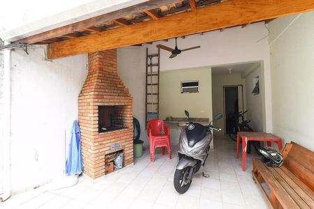 Casa de condomínio à venda com 116m², 3 quartos e 2 vagasÁrea externa