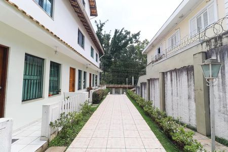 Casa de condomínio à venda com 116m², 3 quartos e 2 vagasÁrea externa