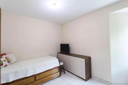 Casa de condomínio à venda com 116m², 3 quartos e 2 vagasQuarto