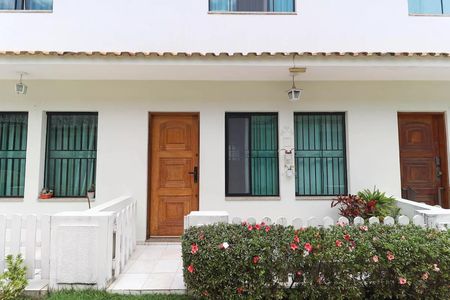 Casa de condomínio à venda com 116m², 3 quartos e 2 vagasÁrea externa