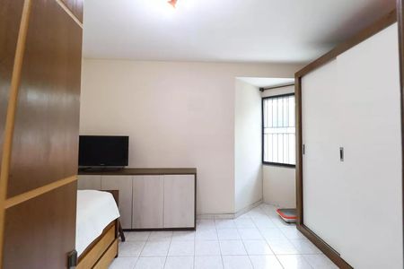 Casa de condomínio à venda com 116m², 3 quartos e 2 vagasQuarto