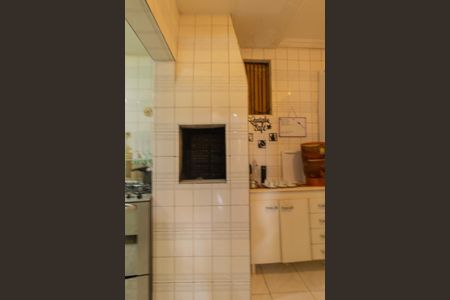 Casa à venda com 164m², 3 quartos e 1 vaga Casa à venda com 164m², 3 quartos e 1 vagaChurrasqueira