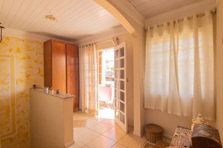 Casa à venda com 164m², 3 quartos e 1 vaga Casa à venda com 164m², 3 quartos e 1 vagaHall