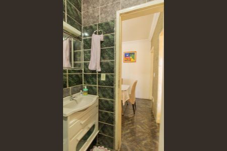 Casa à venda com 164m², 3 quartos e 1 vaga Casa à venda com 164m², 3 quartos e 1 vagaBanheiro Social 2