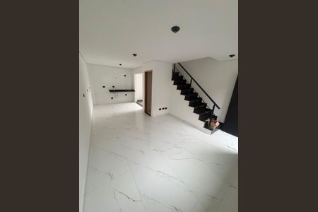 Sala de casa para alugar com 3 quartos, 70m² em Cidade Mãe do Céu, São Paulo