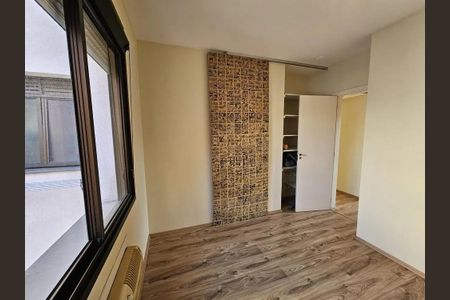Quarto 2 de apartamento para alugar com 2 quartos, 65m² em Centro Histórico, Porto Alegre