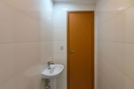 Apartamento para alugar com 74m², 2 quartos e 1 vaga Apartamento para alugar com 74m², 2 quartos e 1 vagaBanheiro