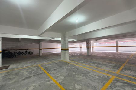 Apartamento para alugar com 74m², 2 quartos e 1 vaga Apartamento para alugar com 74m², 2 quartos e 1 vagaGaragem