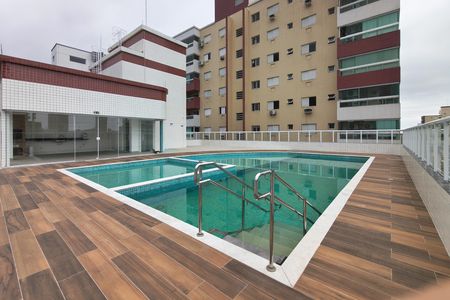 Apartamento para alugar com 74m², 2 quartos e 1 vaga Apartamento para alugar com 74m², 2 quartos e 1 vagaÁrea comum - Piscina