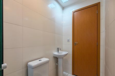 Apartamento para alugar com 74m², 2 quartos e 1 vaga Apartamento para alugar com 74m², 2 quartos e 1 vagaBanheiro