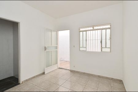 Casa para alugar com 1 quarto, 50m² em Ipiranga, Belo Horizonte