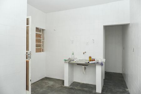 Cozinha  de casa para alugar com 1 quarto, 50m² em Ipiranga, Belo Horizonte