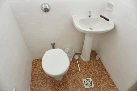 Banheiro  de casa para alugar com 1 quarto, 50m² em Ipiranga, Belo Horizonte