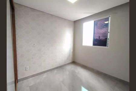 Apartamento à venda com 57m², 2 quartos e 2 vagas Apartamento à venda com 57m², 2 quartos e 2 vagasQuarto