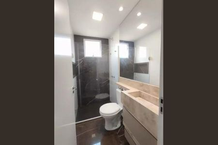 Apartamento à venda com 57m², 2 quartos e 2 vagas Apartamento à venda com 57m², 2 quartos e 2 vagasBanheiro