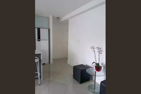 Apartamento à venda com 65m², 2 quartos e 1 vaga