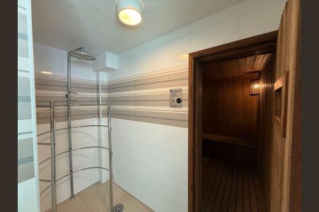 Apartamento à venda com 223m², 4 quartos e 4 vagas