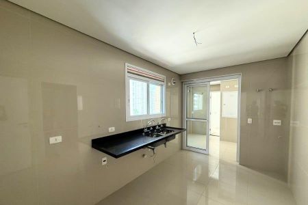 Apartamento à venda com 223m², 4 quartos e 4 vagas