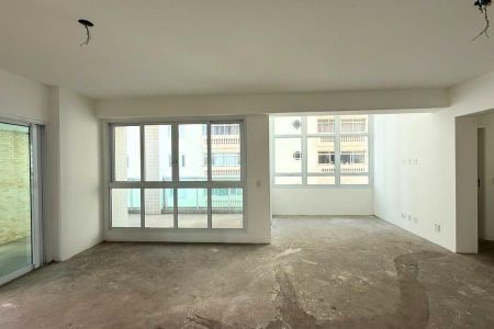 Apartamento à venda com 223m², 4 quartos e 4 vagas