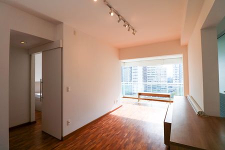 Apartamento para alugar com 1 quarto, 50m² em Jardim Santo Amaro, São Paulo