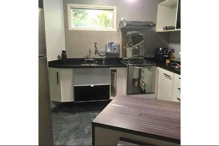 Apartamento para alugar com 158m², 3 quartos e 2 vagas