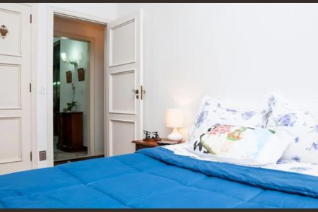Apartamento à venda com 194m², 3 quartos e 1 vaga Apartamento à venda com 194m², 3 quartos e 1 vagaQuarto 1
