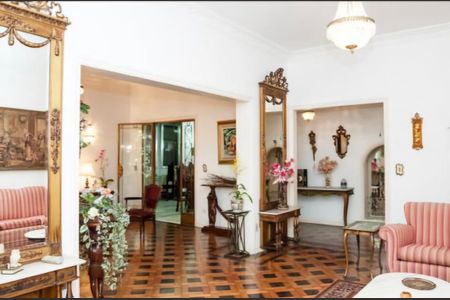 Apartamento à venda com 194m², 3 quartos e 1 vaga Apartamento à venda com 194m², 3 quartos e 1 vagaSala