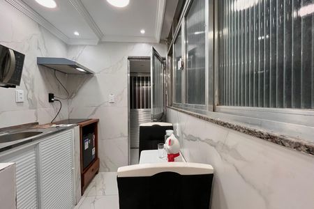 Studio para alugar com 20m², 1 quarto e sem vaga Studio para alugar com 20m², 1 quarto e sem vagaCozinha