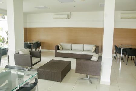 Apartamento à venda com 50m², 2 quartos e 1 vaga Apartamento à venda com 50m², 2 quartos e 1 vagaÁrea Comum
