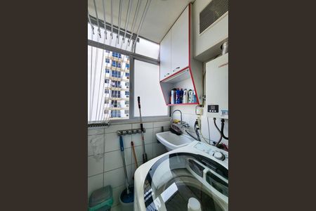 Apartamento à venda com 50m², 2 quartos e 1 vaga Apartamento à venda com 50m², 2 quartos e 1 vagaÁrea de Serviço