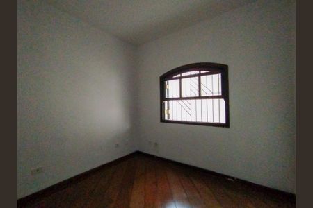 Quarto1 de casa à venda com 2 quartos, 180m² em Vila Santa Isabel, São Paulo