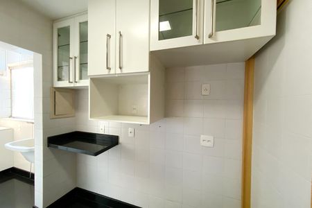 Apartamento à venda com 95m², 3 quartos e 2 vagasCozinha