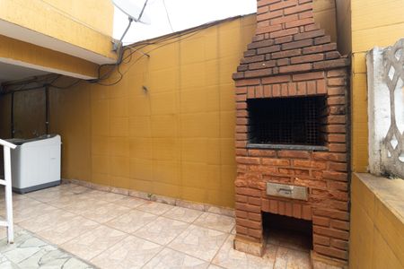 Casa para alugar com 57m², 1 quarto e sem vaga Casa para alugar com 57m², 1 quarto e sem vagaÁrea Comum