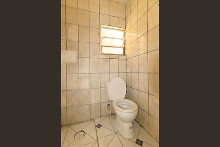 Banheiro da Suíte de casa para alugar com 1 quarto, 57m² em Vila Brasilina, São Paulo