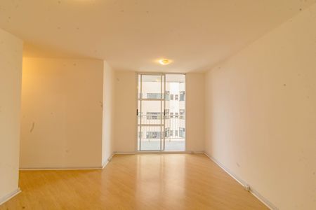 Apartamento para alugar com 72m², 3 quartos e 1 vaga