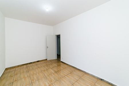 Casa para alugar com 70m², 2 quartos e 1 vaga Casa para alugar com 70m², 2 quartos e 1 vagaQuarto 1