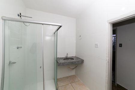Casa para alugar com 70m², 2 quartos e 1 vaga Casa para alugar com 70m², 2 quartos e 1 vagaBanheiro