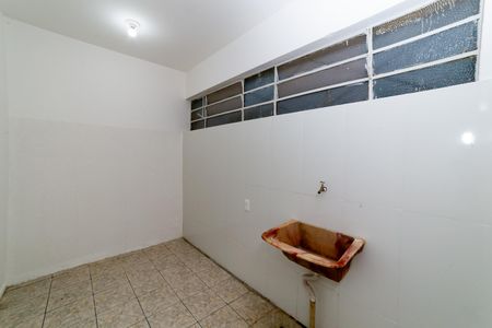 Casa para alugar com 70m², 2 quartos e 1 vaga Casa para alugar com 70m², 2 quartos e 1 vagaÁrea de Serviço