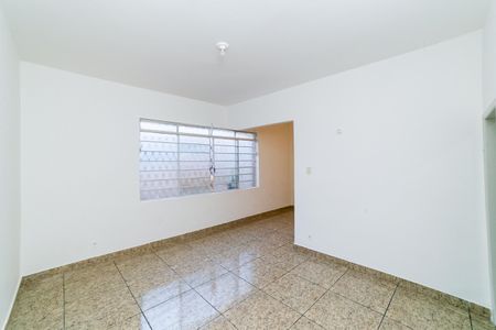 Casa para alugar com 70m², 2 quartos e 1 vaga Casa para alugar com 70m², 2 quartos e 1 vagaCopa