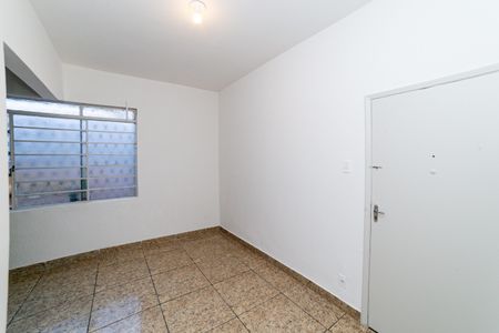 Sala de casa para alugar com 2 quartos, 70m² em Colégio Batista, Belo Horizonte